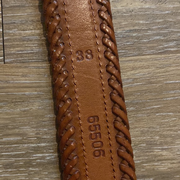 Vintage Native American/Southwestern beaded leather belt - Picture 5 of 9